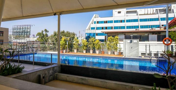 Iris The Business Hotel Бангалор Экстерьер фото