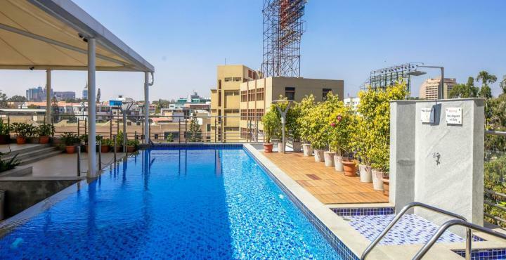 Iris The Business Hotel Бангалор Экстерьер фото